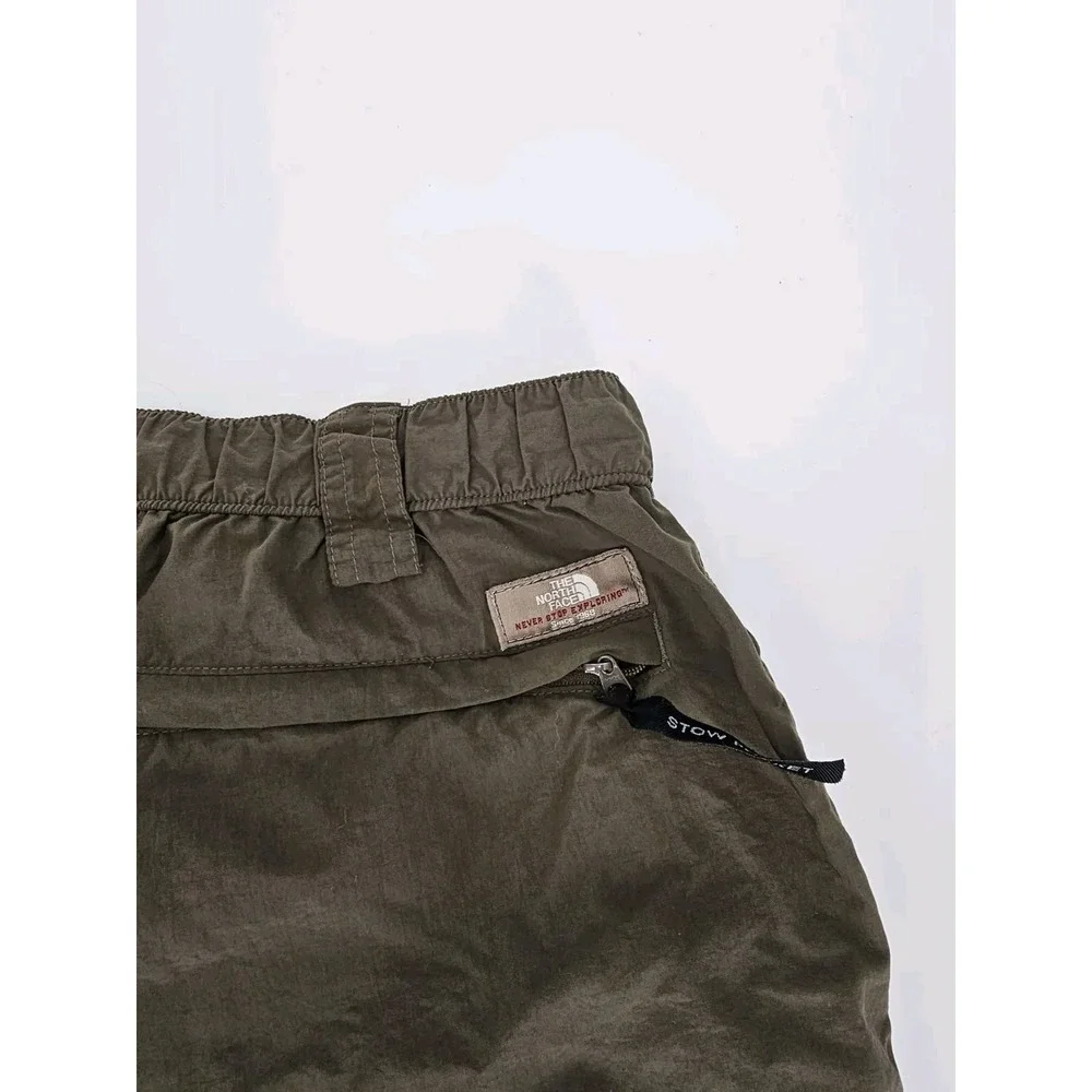 The North Face‎ Cargo Green Shorts Mens Large Nylon Stow Pocket